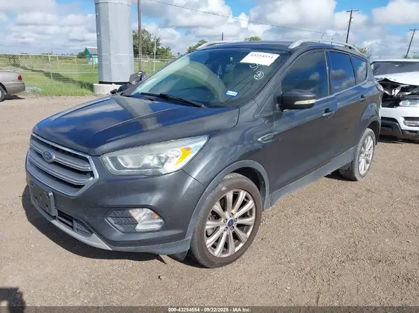1FMCU0J97HUE15475 2017 FORD ESCAPE - Image 2