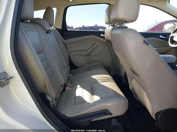 1FMCU0J97HUE65583 2017 FORD ESCAPE - Image 8