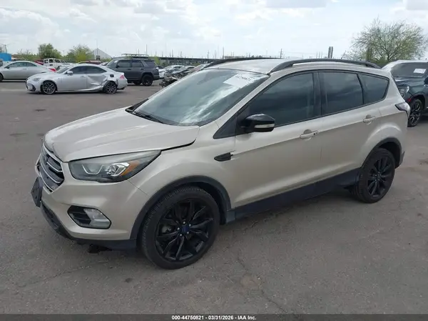 1FMCU0J97HUE74851 2017 FORD ESCAPE - Image 2