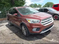 1FMCU0J97JUA48843 2018 FORD ESCAPE