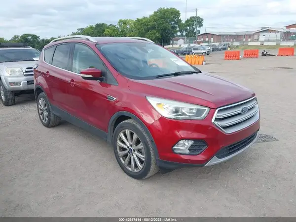 1FMCU0J97JUB09933 2018 FORD ESCAPE - Image 1