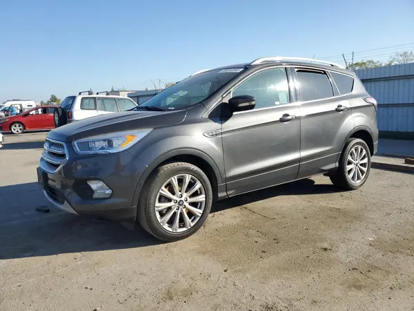 1FMCU0J97JUC09241 2018 FORD ESCAPE - Image 1