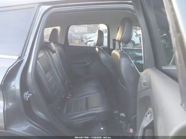 1FMCU0J97KUB20660 2019 FORD ESCAPE - Image 8