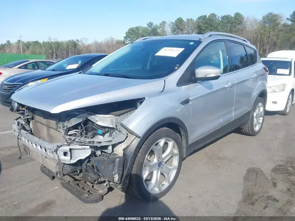 1FMCU0J97KUC19219 2019 FORD ESCAPE - Image 2