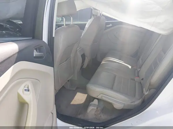 1FMCU0J98GUA73002 2016 FORD ESCAPE - Image 8