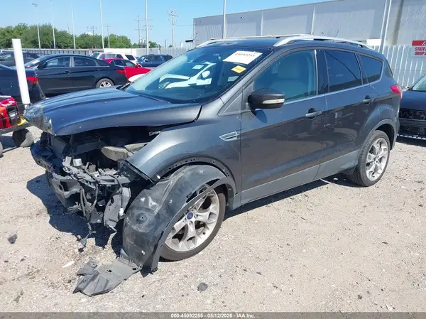1FMCU0J98GUB06810 2016 FORD ESCAPE - Image 2