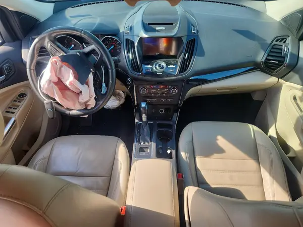 1FMCU0J98HUA65032 2017 FORD ESCAPE - Image 8