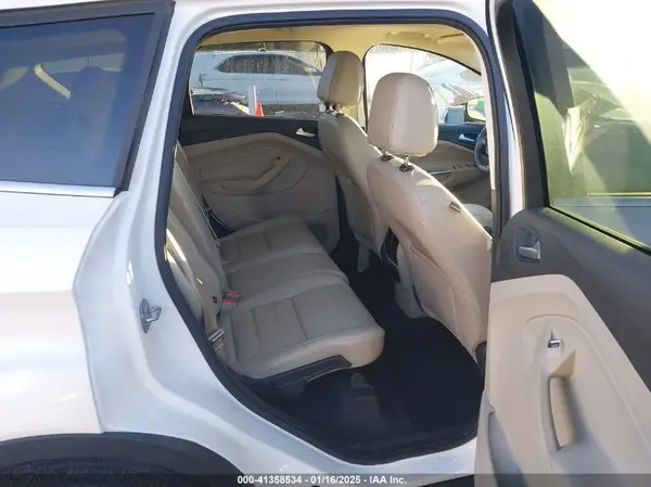 1FMCU0J98HUA75690 2017 FORD ESCAPE - Image 8