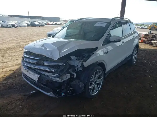 1FMCU0J98HUA82655 2017 FORD ESCAPE - Image 2