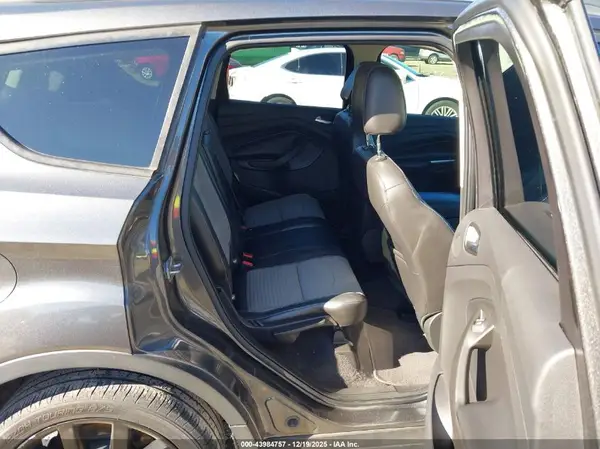 1FMCU0J98HUA93249 2017 FORD ESCAPE - Image 8