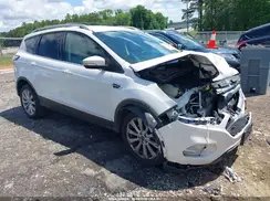 1FMCU0J98HUB56334 2017 FORD ESCAPE
