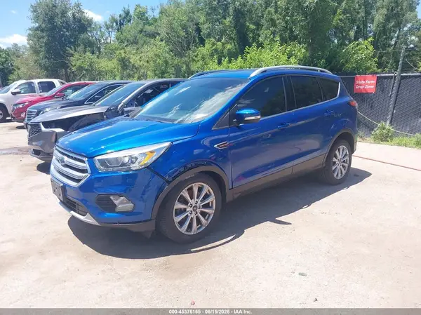 1FMCU0J98HUC13891 2017 FORD ESCAPE - Image 2