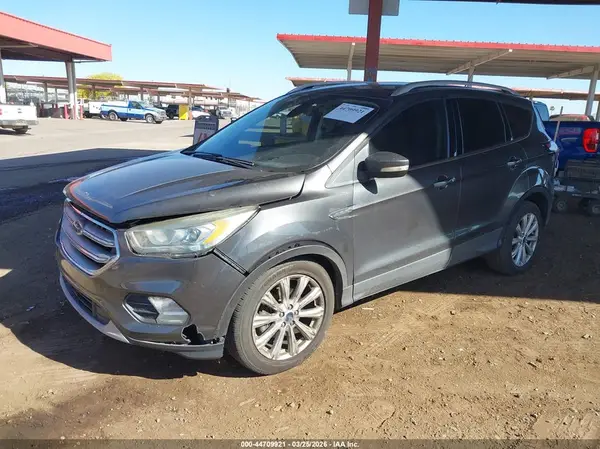 1FMCU0J98HUC26737 2017 FORD ESCAPE - Image 2