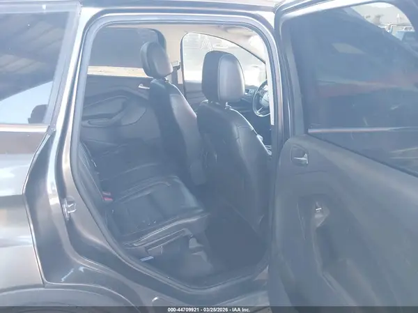 1FMCU0J98HUC26737 2017 FORD ESCAPE - Image 8