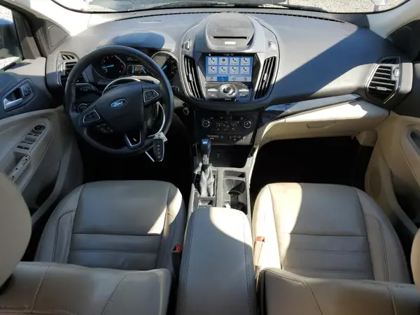 1FMCU0J98HUC68082 2017 FORD ESCAPE - Image 8