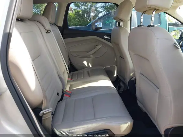 1FMCU0J98HUD16082 2017 FORD ESCAPE - Image 8
