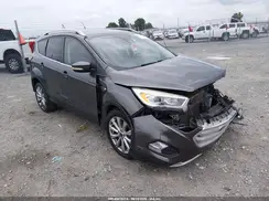 1FMCU0J98JUB16261 2018 FORD ESCAPE