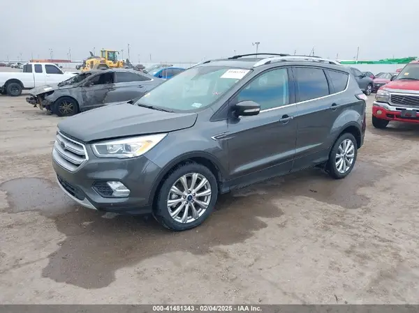 1FMCU0J98JUD25869 2018 FORD ESCAPE - Image 2
