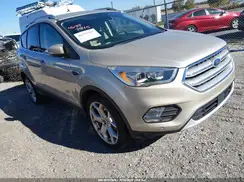 1FMCU0J98JUD34250 2018 FORD ESCAPE