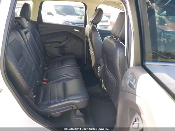 1FMCU0J98KUA06117 2019 FORD ESCAPE - Image 8