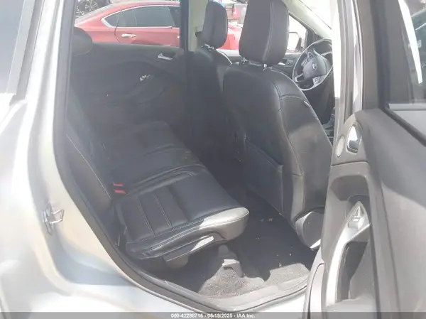 1FMCU0J98KUA75390 2019 FORD ESCAPE - Image 8