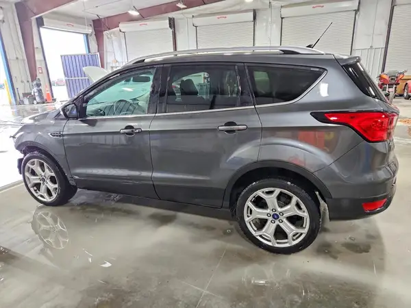1FMCU0J98KUA79469 2019 FORD ESCAPE - Image 2