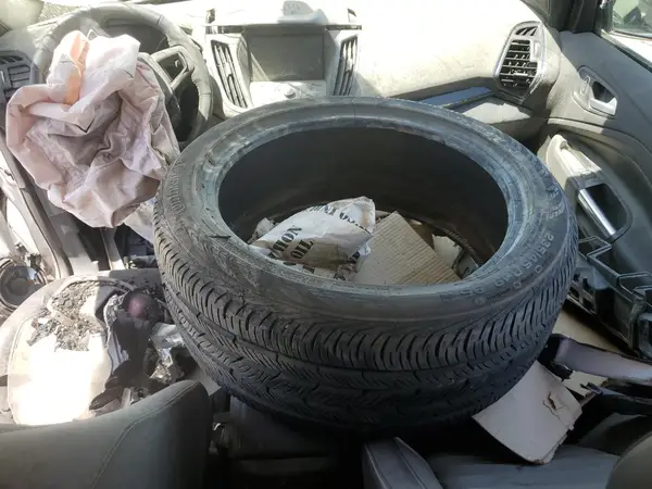 1FMCU0J98KUA97728 2019 FORD ESCAPE - Image 8