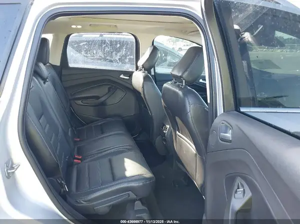 1FMCU0J98KUB77742 2019 FORD ESCAPE - Image 8