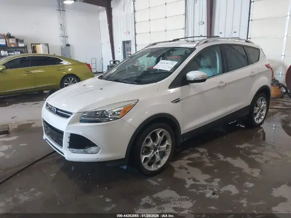 1FMCU0J99GUA91332 2016 FORD ESCAPE - Image 2