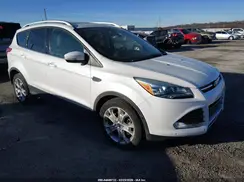 1FMCU0J99GUB94122 2016 FORD ESCAPE