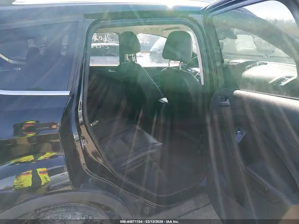 1FMCU0J99GUC15986 2016 FORD ESCAPE - Image 8
