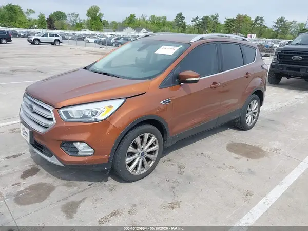 1FMCU0J99HUA73107 2017 FORD ESCAPE - Image 2