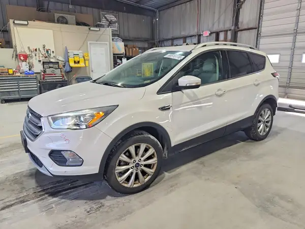 1FMCU0J99HUA81479 2017 FORD ESCAPE - Image 1