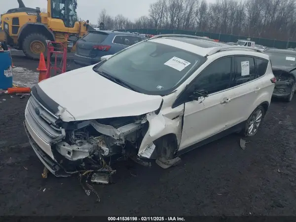 1FMCU0J99HUA99593 2017 FORD ESCAPE - Image 2