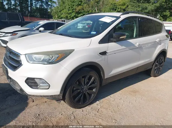 1FMCU0J99HUB15310 2017 FORD ESCAPE - Image 2