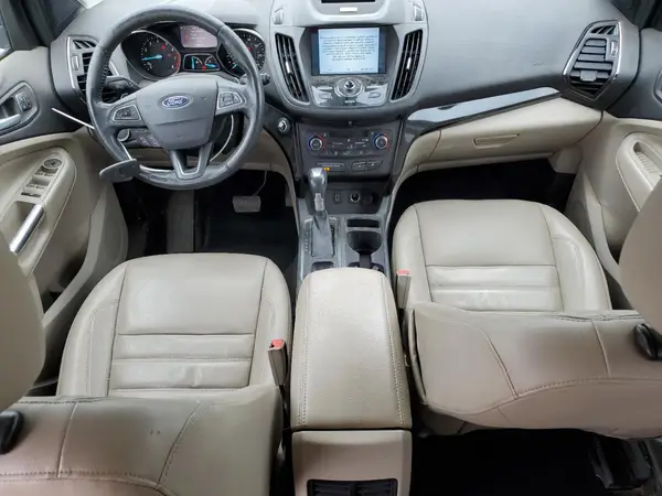1FMCU0J99HUB58660 2017 FORD ESCAPE - Image 8