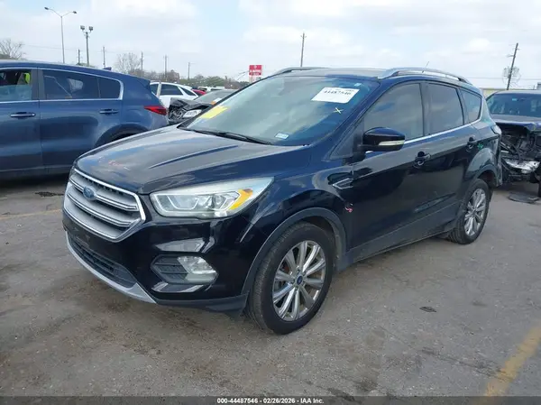 1FMCU0J99HUB62160 2017 FORD ESCAPE - Image 2