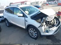 1FMCU0J99HUB81596 2017 FORD ESCAPE