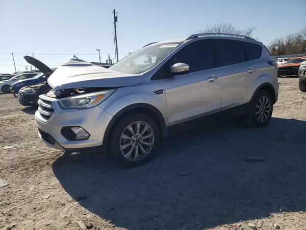 1FMCU0J99HUC13866 2017 FORD ESCAPE - Image 1