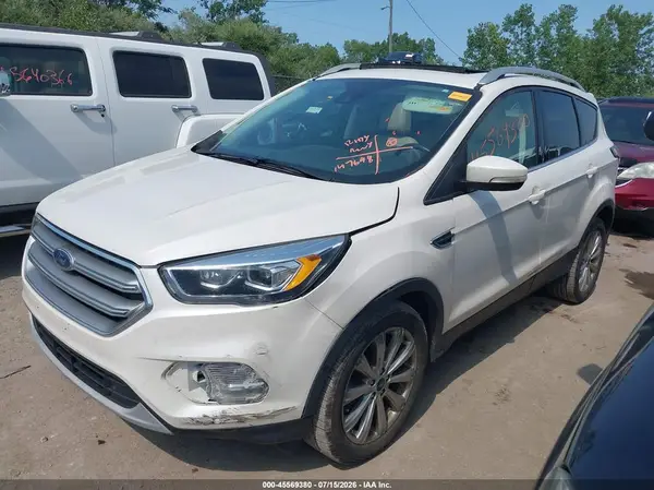 1FMCU0J99HUE25781 2017 FORD ESCAPE - Image 2