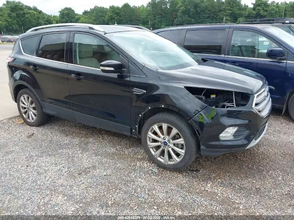 1FMCU0J99HUE63544 2017 FORD ESCAPE - Image 1