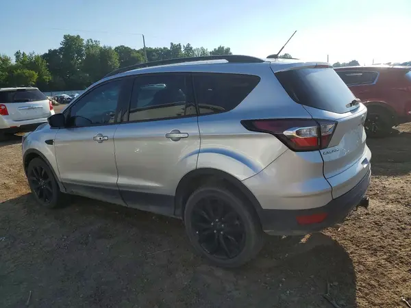 1FMCU0J99HUF05968 2017 FORD ESCAPE - Image 2