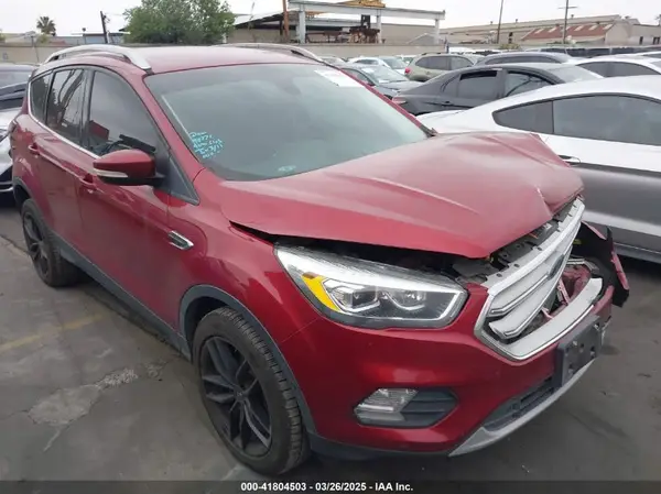 1FMCU0J99JUA56250 2018 FORD ESCAPE - Image 1