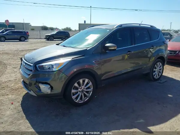 1FMCU0J99JUB09562 2018 FORD ESCAPE - Image 2