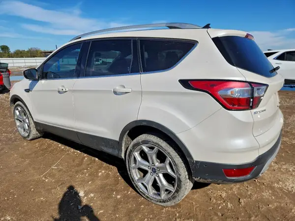1FMCU0J99JUB84455 2018 FORD ESCAPE - Image 2