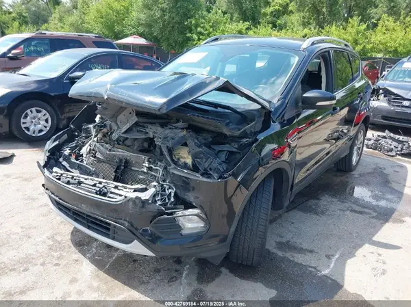 1FMCU0J99JUC34724 2018 FORD ESCAPE - Image 2