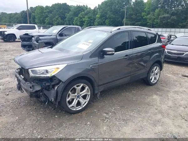 1FMCU0J99KUC37205 2019 FORD ESCAPE - Image 2