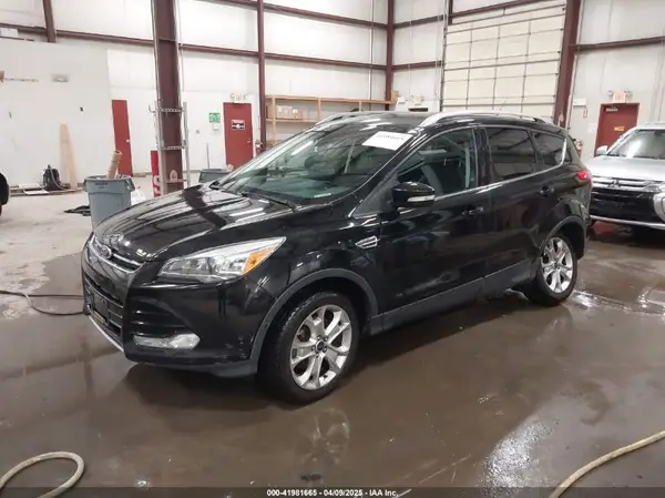 1FMCU0J9XGUA00651 2016 FORD ESCAPE - Image 2
