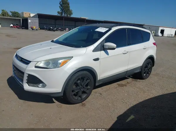 1FMCU0J9XGUC27970 2016 FORD ESCAPE - Image 2