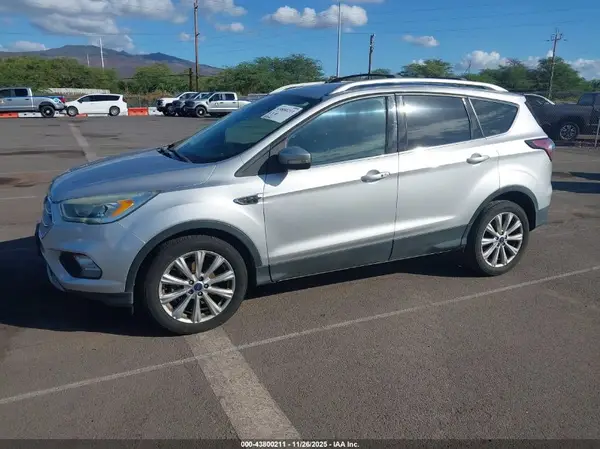 1FMCU0J9XHUA15278 2017 FORD ESCAPE - Image 2